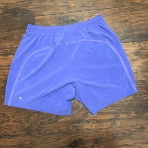 Lululemon Pace Breaker shorts sz L